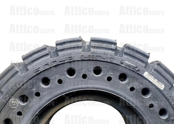 Шина цельнолитая CST 5.00-8 C8907